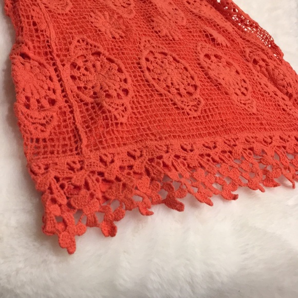 Le chateau Burnt orange Crochet top - Picture 2 of 5